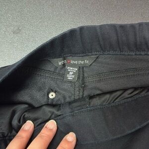 Intro women’s black slip on Jeggings size 8P